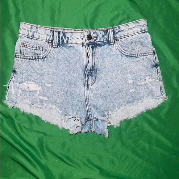 Zara Denim Distressed Women's Shorts size 4 - Picture 1 of 9